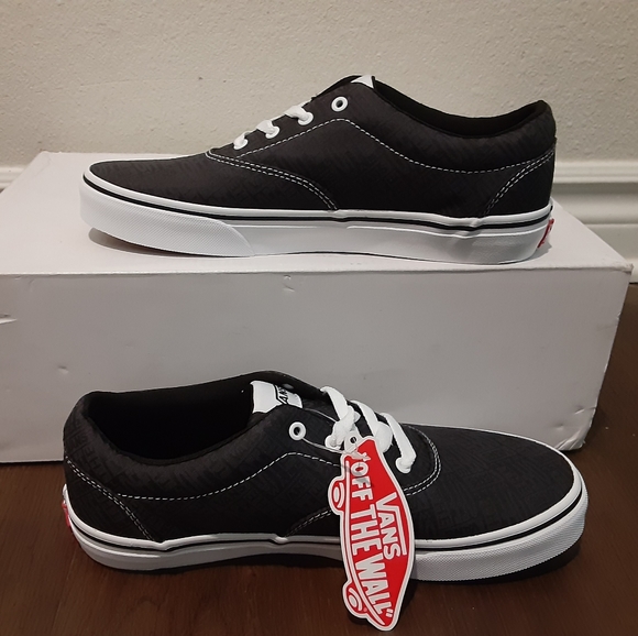 Vans - Picture 4 of 4